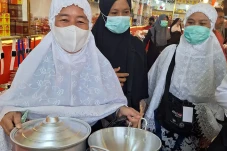 Katering Berhenti Sementara...