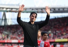 Mikel Arteta Tolak Latih...