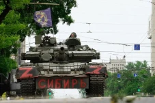 Gak Ngaruh, Invasi Rusia...