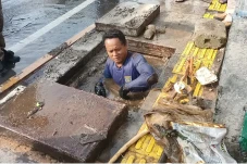 Sampah dari Gorong-Gorong...