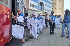 1.470 Bus Angkut Jemaah...