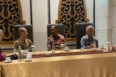 Dua Eksil Korban 1965...