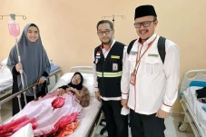 Sakit, Ibunda Oki Setiana...