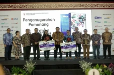Menko Airlangga Tegaskan...