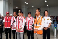 Jajal LRT Bareng Menhub,...