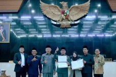 Jabar Desak Moratorium...