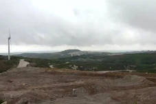 China Ikut Keruk Lithium...