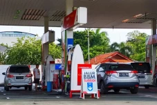 Harga BBM Naik Mulai...