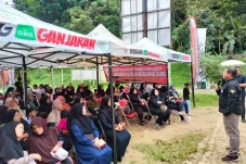 Peduli Buruh Perempuan,...