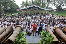 Pertunjukan Bedug Kerok...