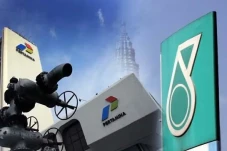 Pertamina dan Petronas...