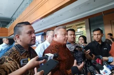 Surya Paloh Kerahkan...