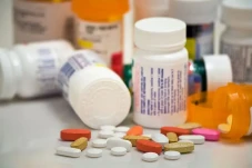 5 Obat Penurun Asam...