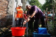 Ringankan Beban Warga,...