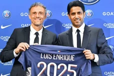 Rekor Mentereng Luis...