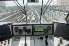 Ingin Naik LRT Jabodebek...