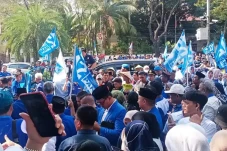 PKB Persilakan PAN Gabung...