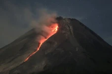 5 Tanda Bahaya Gunung...