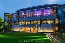 HUT Pertama, Park Hyatt...