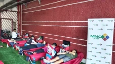 Masyarakat Antusias...