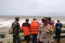 Kronologi 2 WNA dan...
