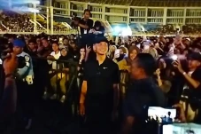 Ganjar Hadiri Konser...