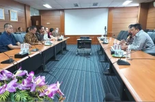 Bertemu Dewan Pers,...