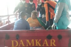 Pria Obesitas 200 Kg...