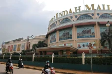 5 Perbedaan Puri Indah...
