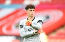 PSG Ingin Rekrut Kepa...