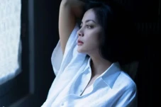 Lulu Tobing Sedang Usaha...