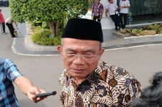 Tanggapi Kecurangan...