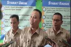PPDB Sukabumi, Dari...
