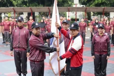 Sekjen Suhajar Lepas...