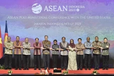 Indonesia Minta Amerika...