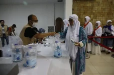 90.000 Galon Air Zamzam...