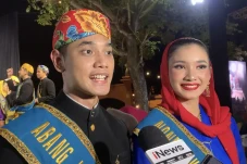 Rio dan Lady Juara Abang...
