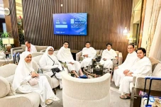 Catatan Haji Anies Rasyid...
