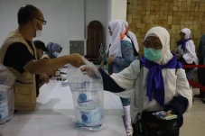 Jemaah Haji Harus Bawa...