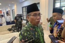 Gus Yahya Ingatkan Pejabat...