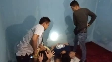 Polisi Gerebek Rumah...