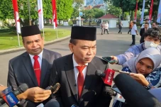Budi Arie Dikabari Akan...