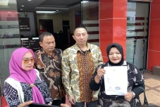Mengaku Difitnah Dokter,...