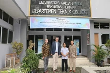 6 Kampus dengan Jurusan...