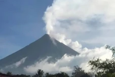 Gunung Berapi Mayon...