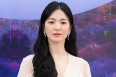 Song Hye Kyo Minta Maaf...