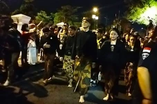 Ganjar Ikut Kirab Pusaka...