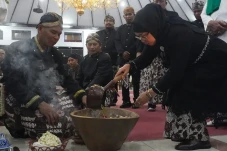 Malam 1 Suro, Pemkab...