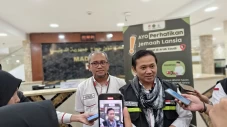 Pencarian Jemaah Haji...