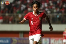 Dewa United Resmi Datangkan...